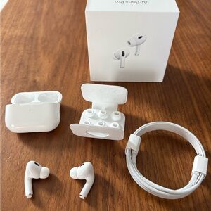 Apple AirPods Pro with Charging Case